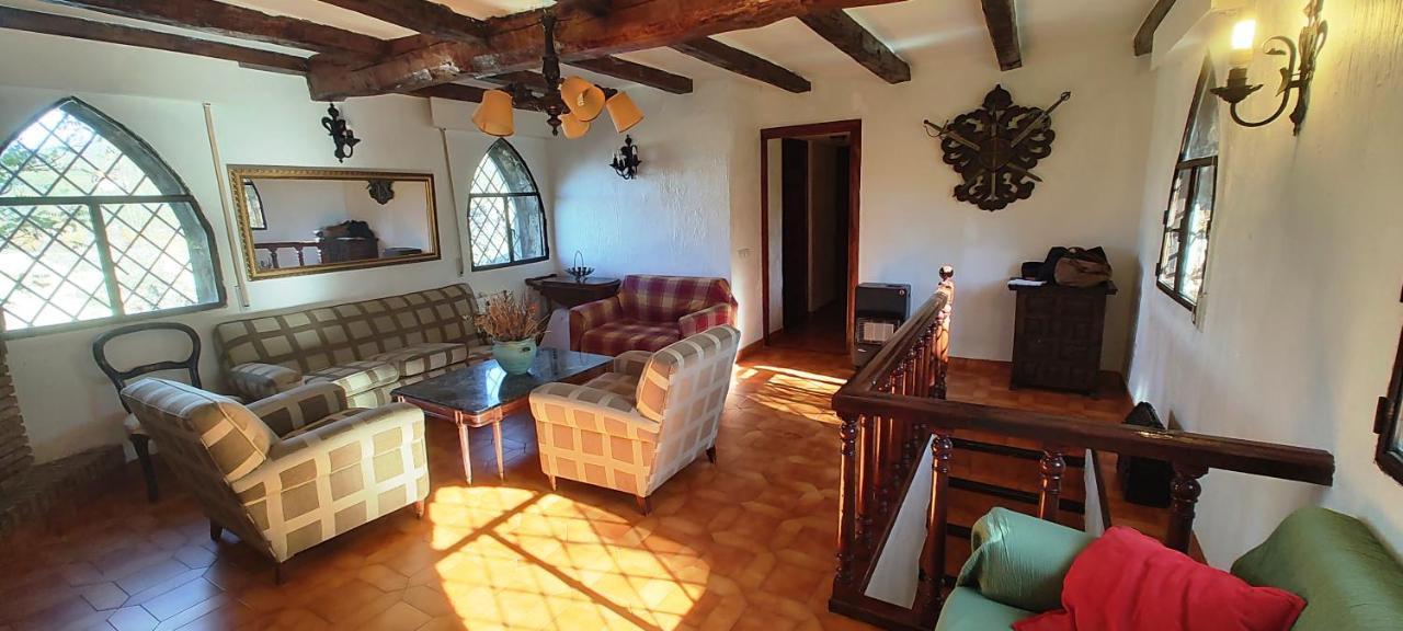 Hostal Isla Del Burguillo Ávila Exterior foto